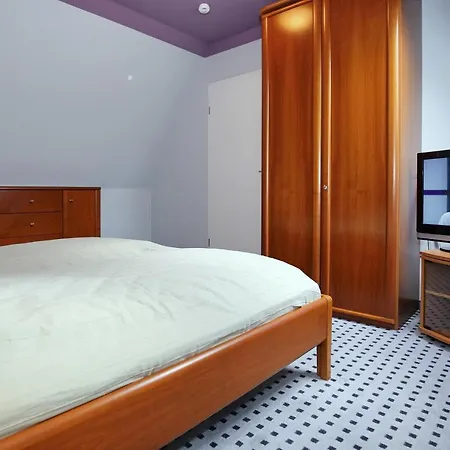 Апартаменты Residenz Unter Den Linden 33